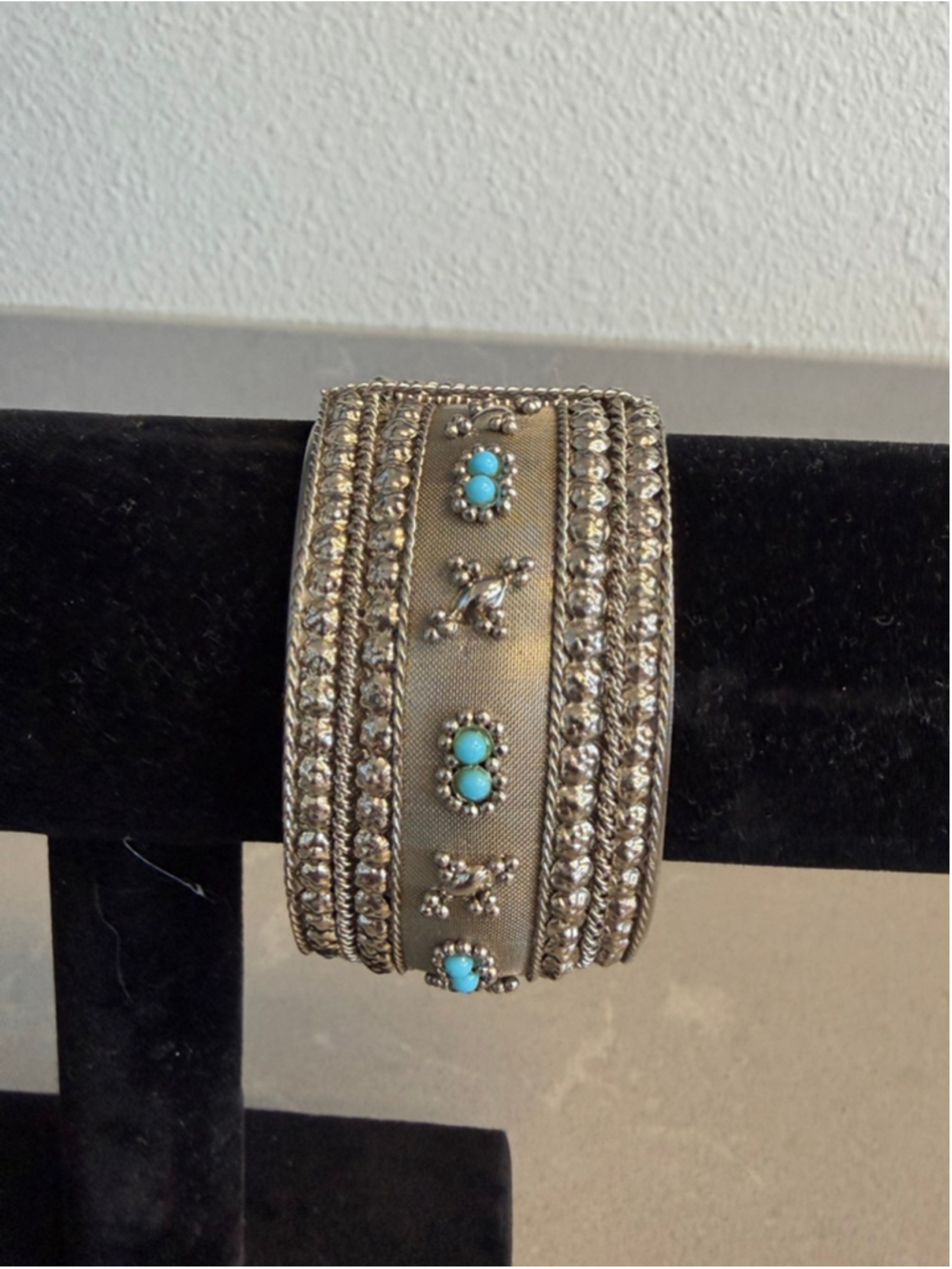 Vintage Southwestern Style Hinged Cuff Bracelet Silver Tone Faux Turquoise Wide